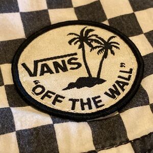 Y2K Vans Off The Wall Classic Black x White Checkered Decksider Shorts. Large